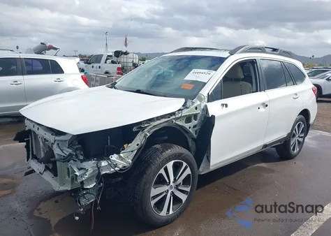 2018 Subaru Outback 2.5I Limited z USA, uszkodzony, nr VIN 4S4BSANC7J3323050